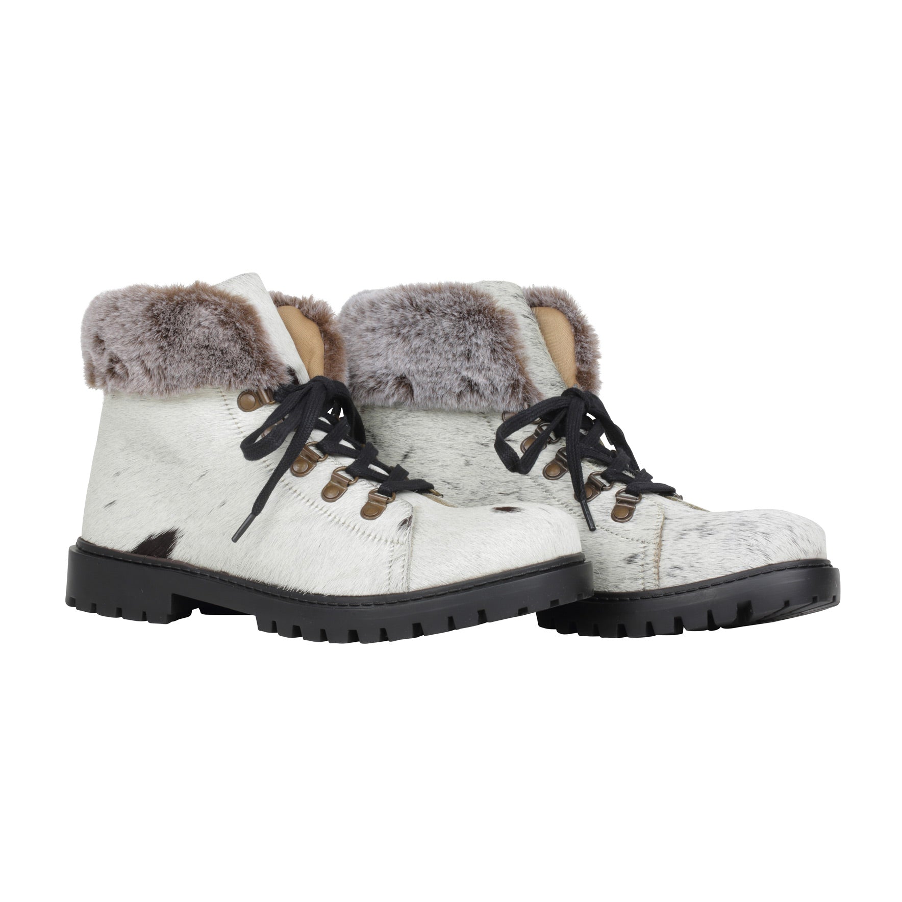Turbulent Boots
