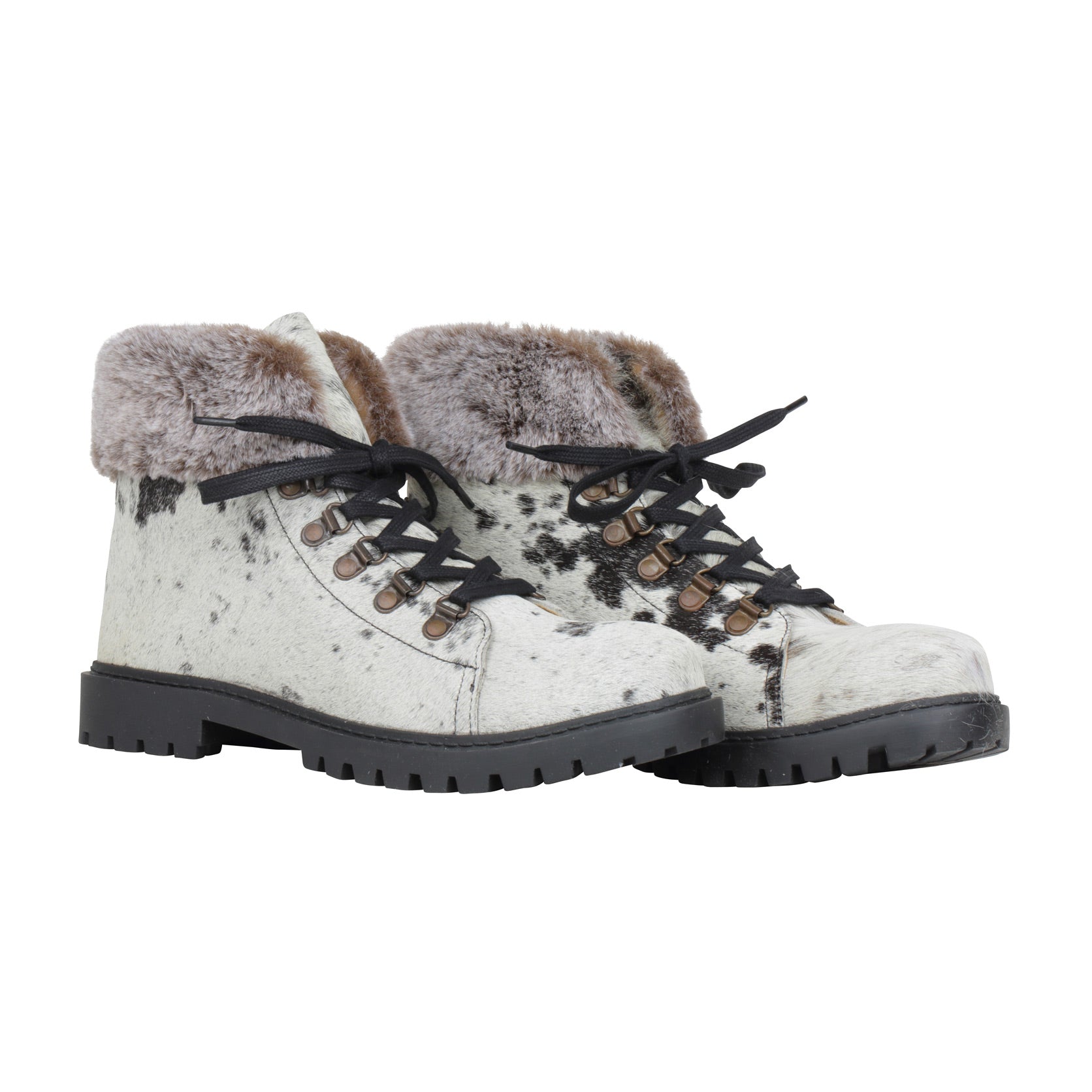 Turbulent Boots