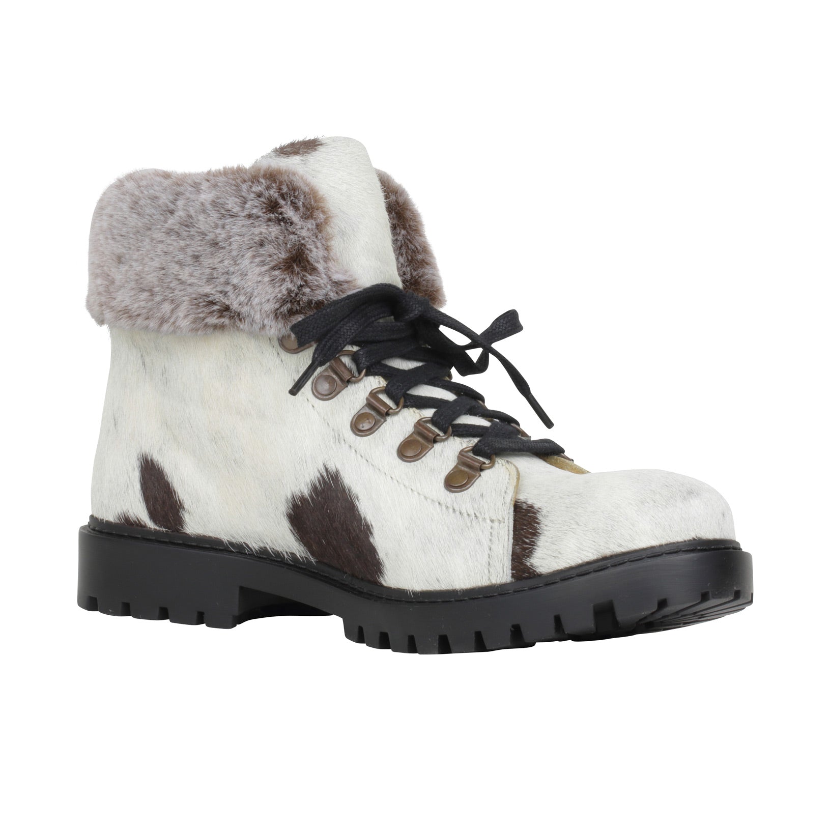 Turbulent Boots