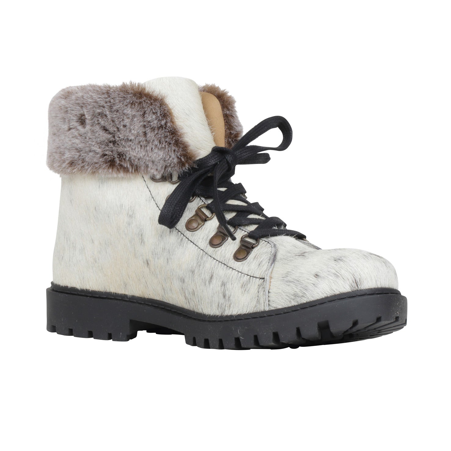 Turbulent Boots