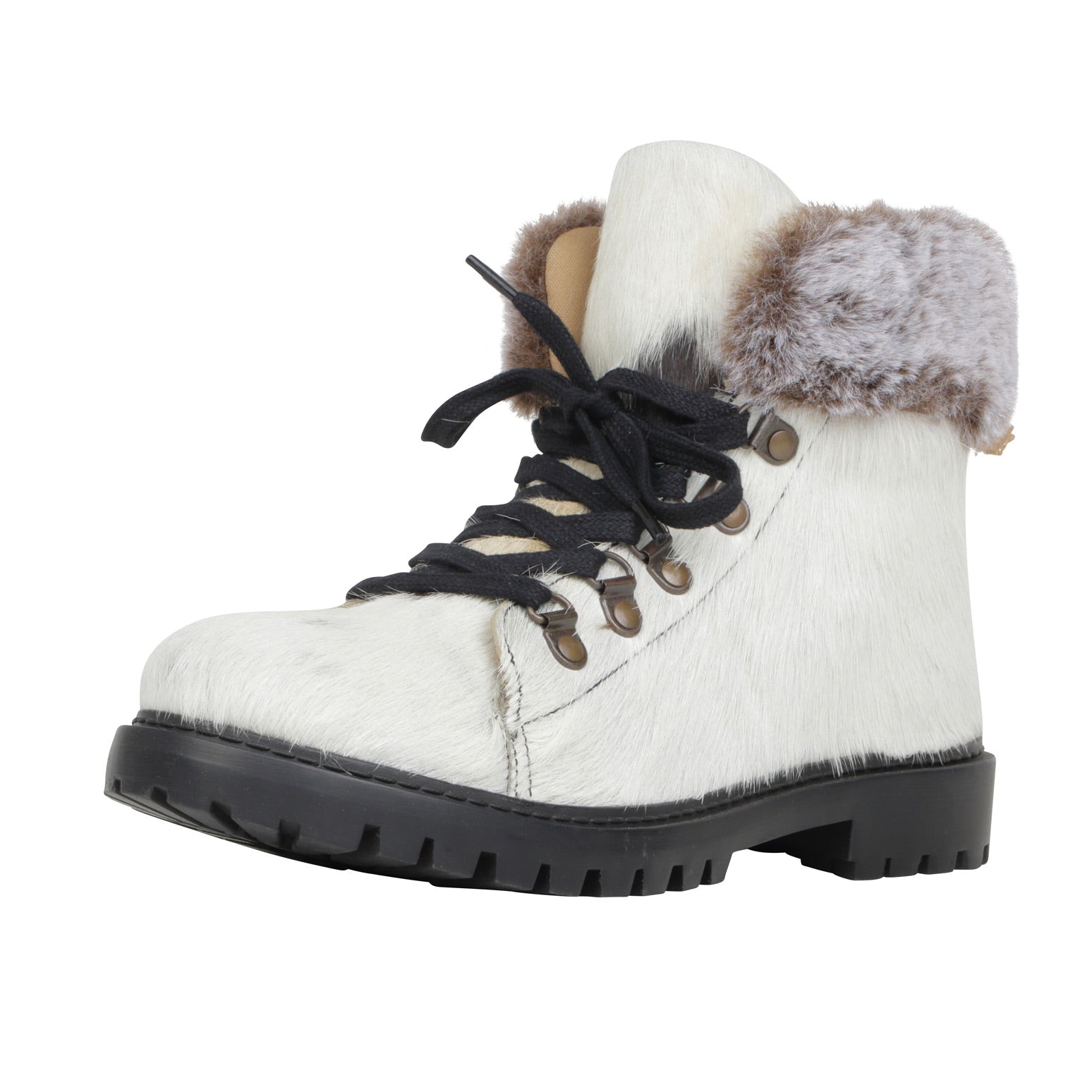 Turbulent Boots