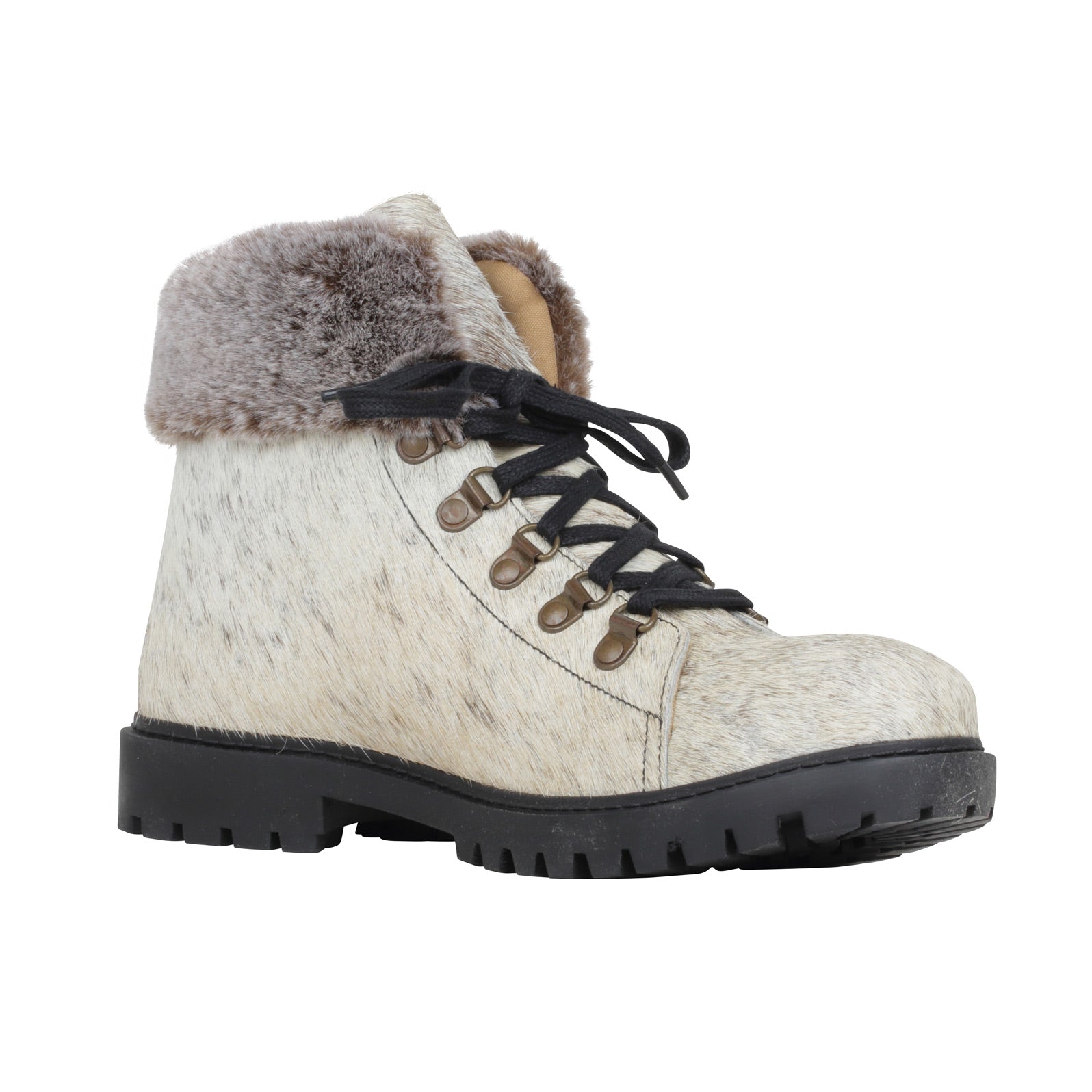 Turbulent Boots