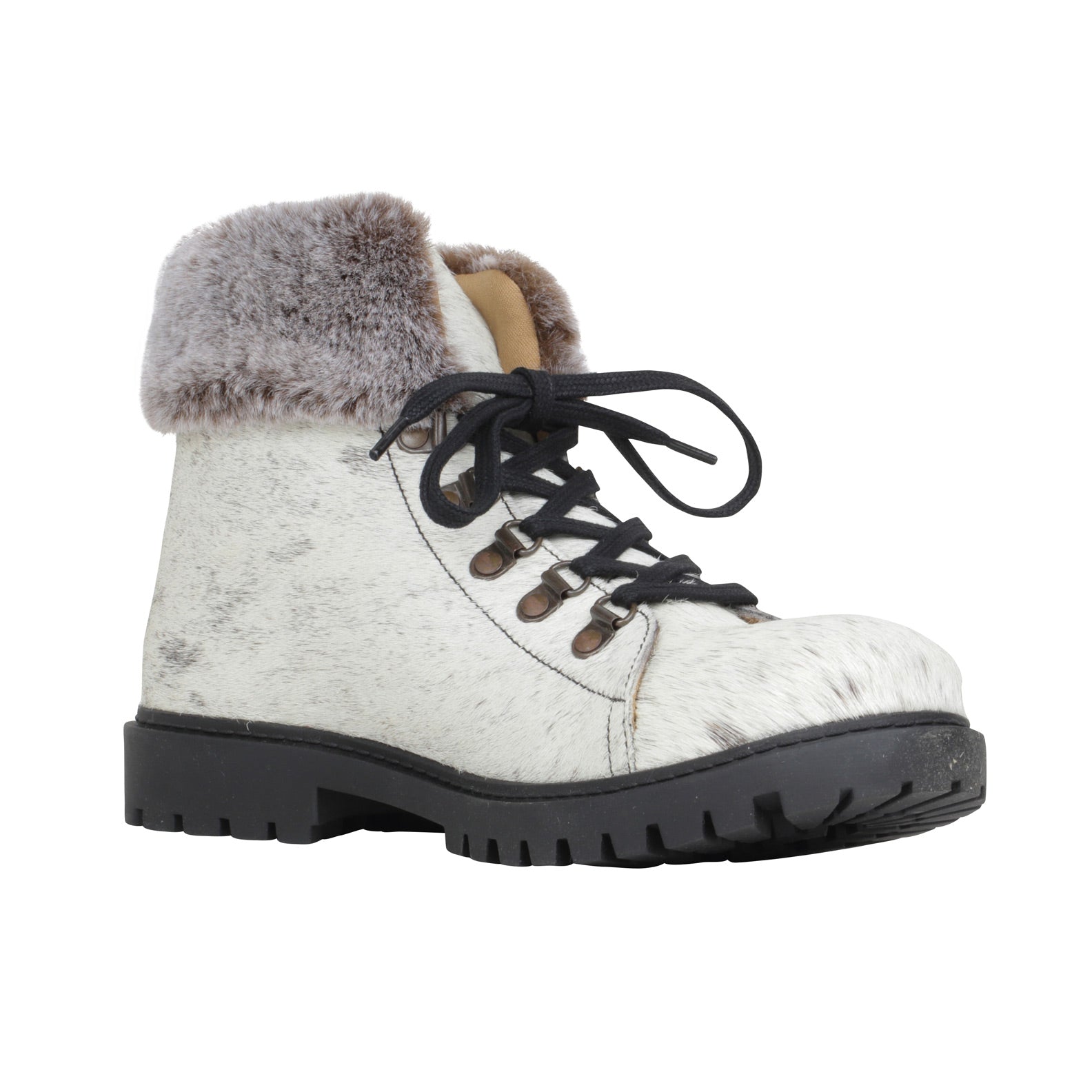 Turbulent Boots