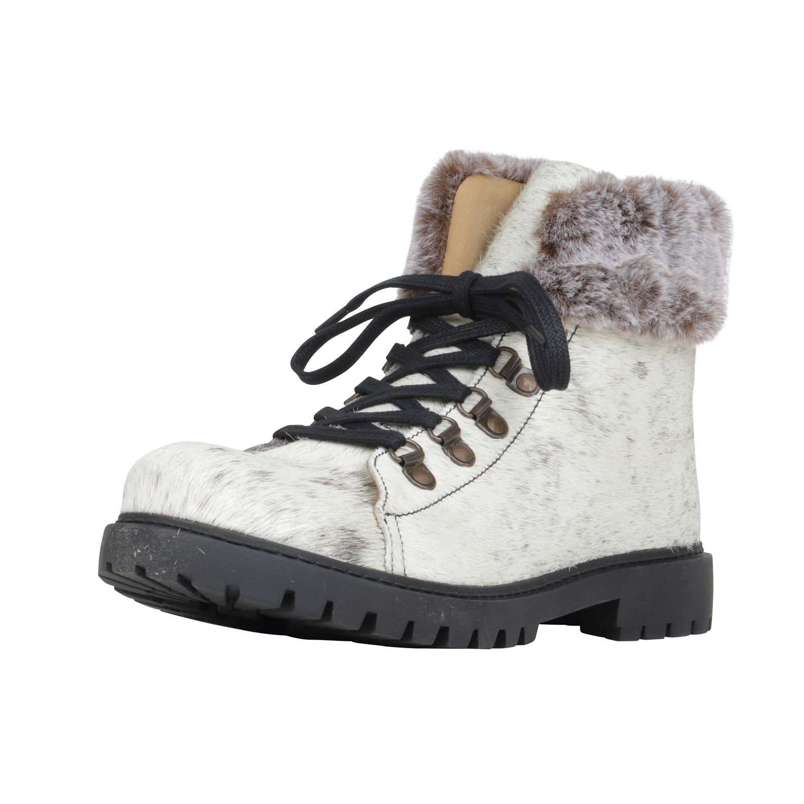 Turbulent Boots