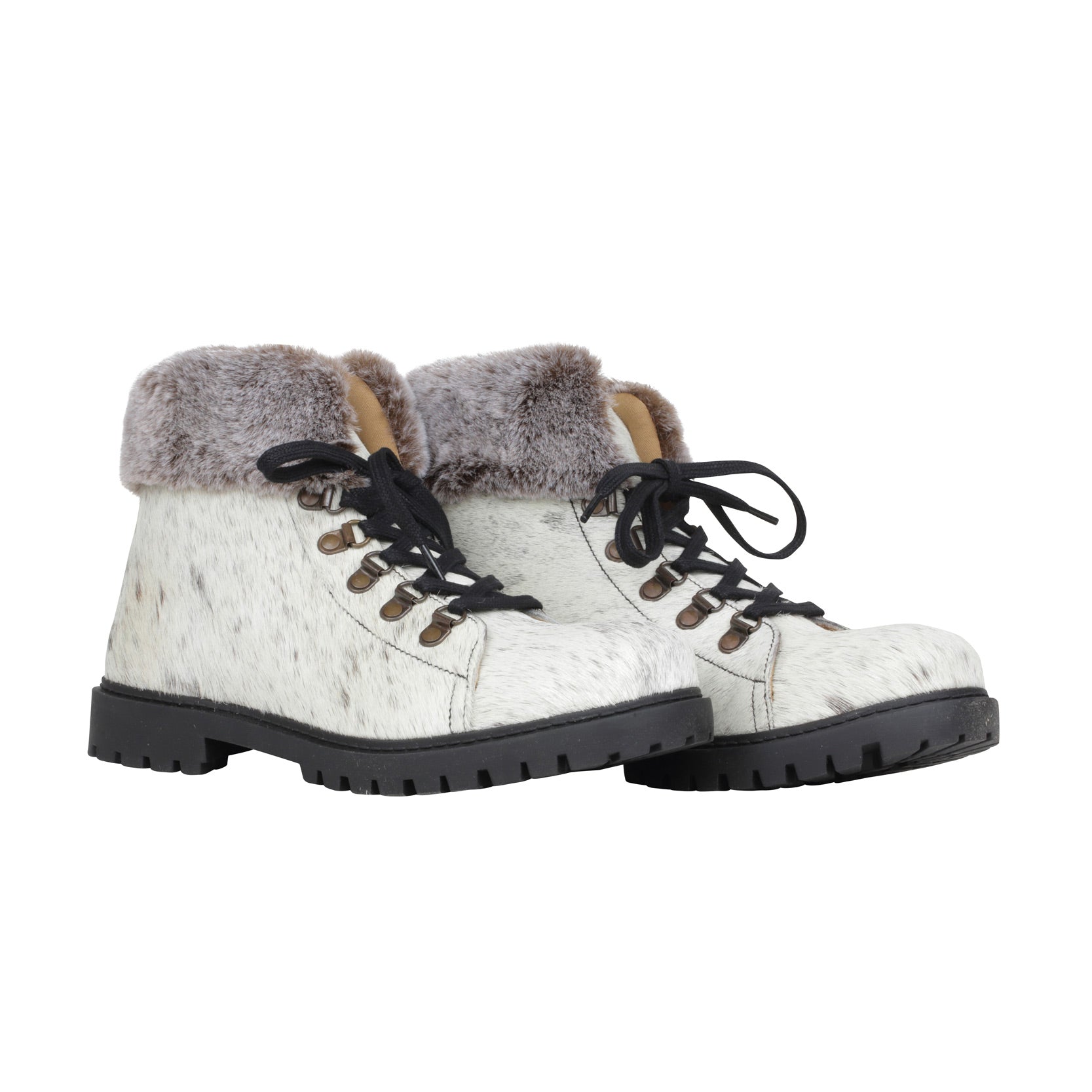 Turbulent Boots