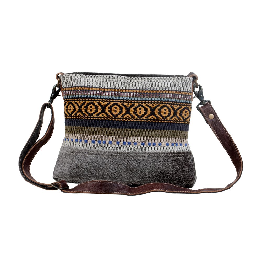 Nuanced Small & Crossbody Bag