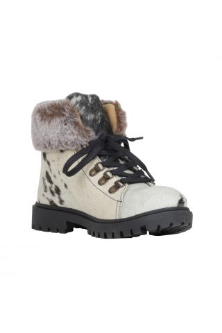 Turbulent Boots (SIZE-6)