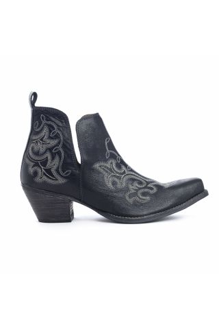 La Ponderosa Booties in Ebony