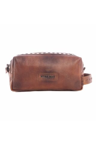 Roff Trail Toiletries Bag in Caramel