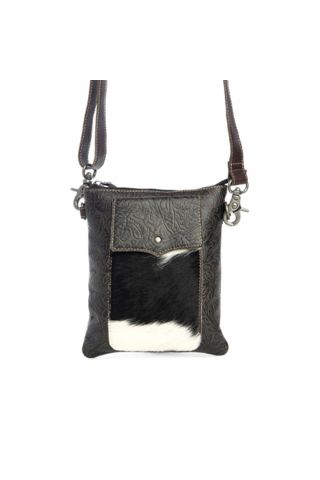 Wonder Trail Shoulder Bag in Ebony