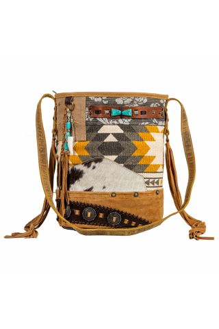 Coyote Bluff Fringed Concealed-Carry Bag