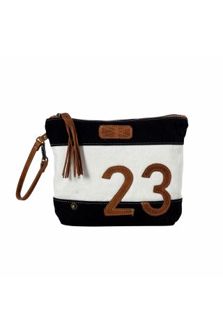 23 Skidoo Pouch