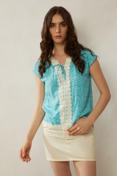 Bohera Shiori Lace Accent Top