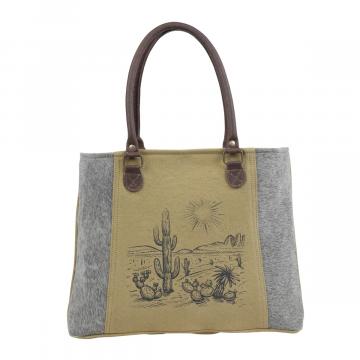 "Tales of myth Tote Bag"