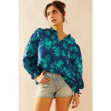 Thea Rae Top in Blue